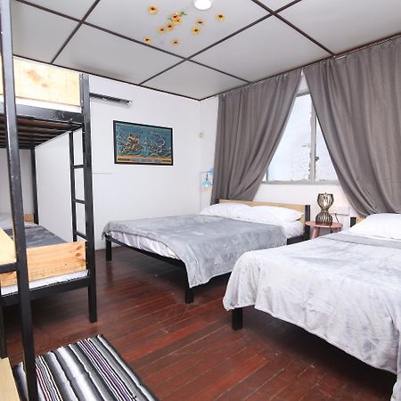 Spot On 90141 Threehouse Bed & Breakfast Kuching Dış mekan fotoğraf