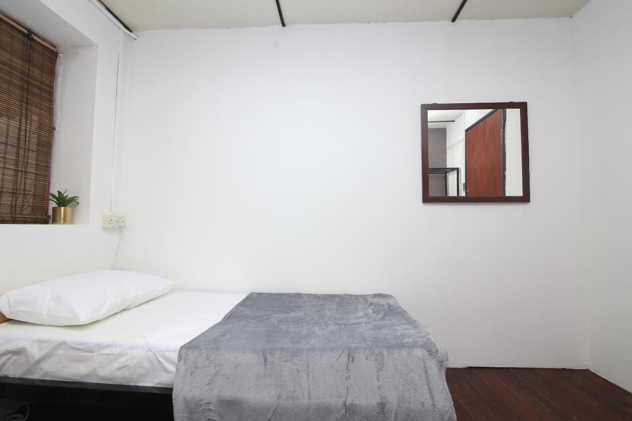 Spot On 90141 Threehouse Bed & Breakfast Kuching Dış mekan fotoğraf