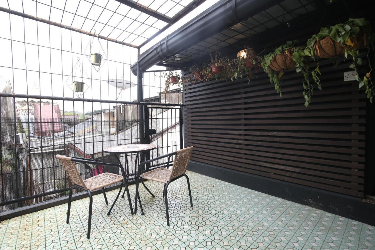 Spot On 90141 Threehouse Bed & Breakfast Kuching Dış mekan fotoğraf